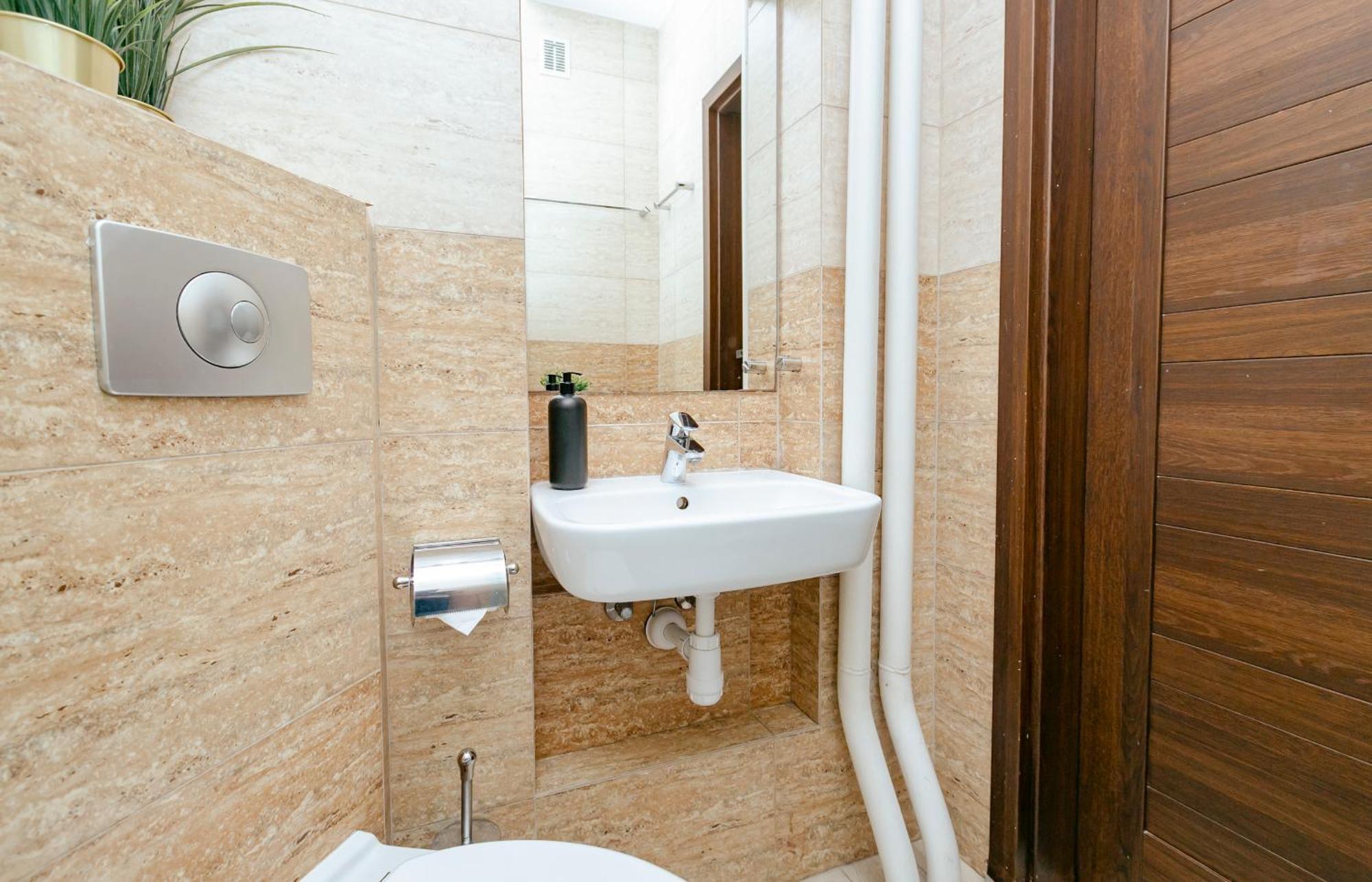 Plac Konstytucji 6 Orange - Apartament Dla 4 Osob - Bezplatny Parking - Free Parking - Piekny Widok Na Panorame Warszawy Warsawa Bagian luar foto