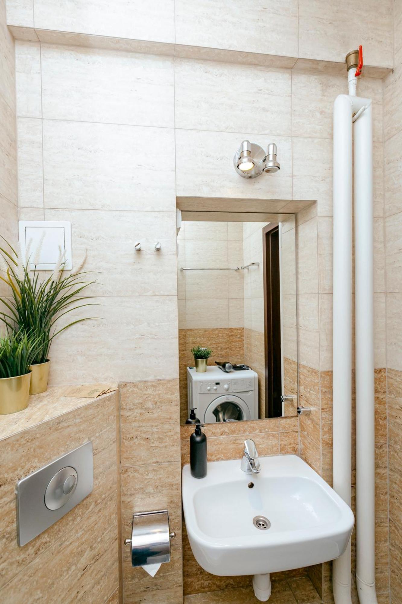 Plac Konstytucji 6 Orange - Apartament Dla 4 Osob - Bezplatny Parking - Free Parking - Piekny Widok Na Panorame Warszawy Warsawa Bagian luar foto