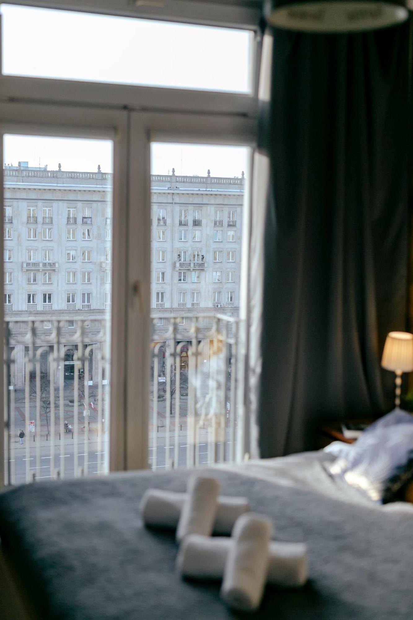 Plac Konstytucji 6 Orange - Apartament Dla 4 Osob - Bezplatny Parking - Free Parking - Piekny Widok Na Panorame Warszawy Warsawa Bagian luar foto